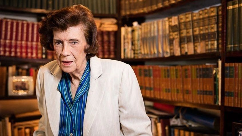 La UCAB rinde homenaje a Mercedes Pulido